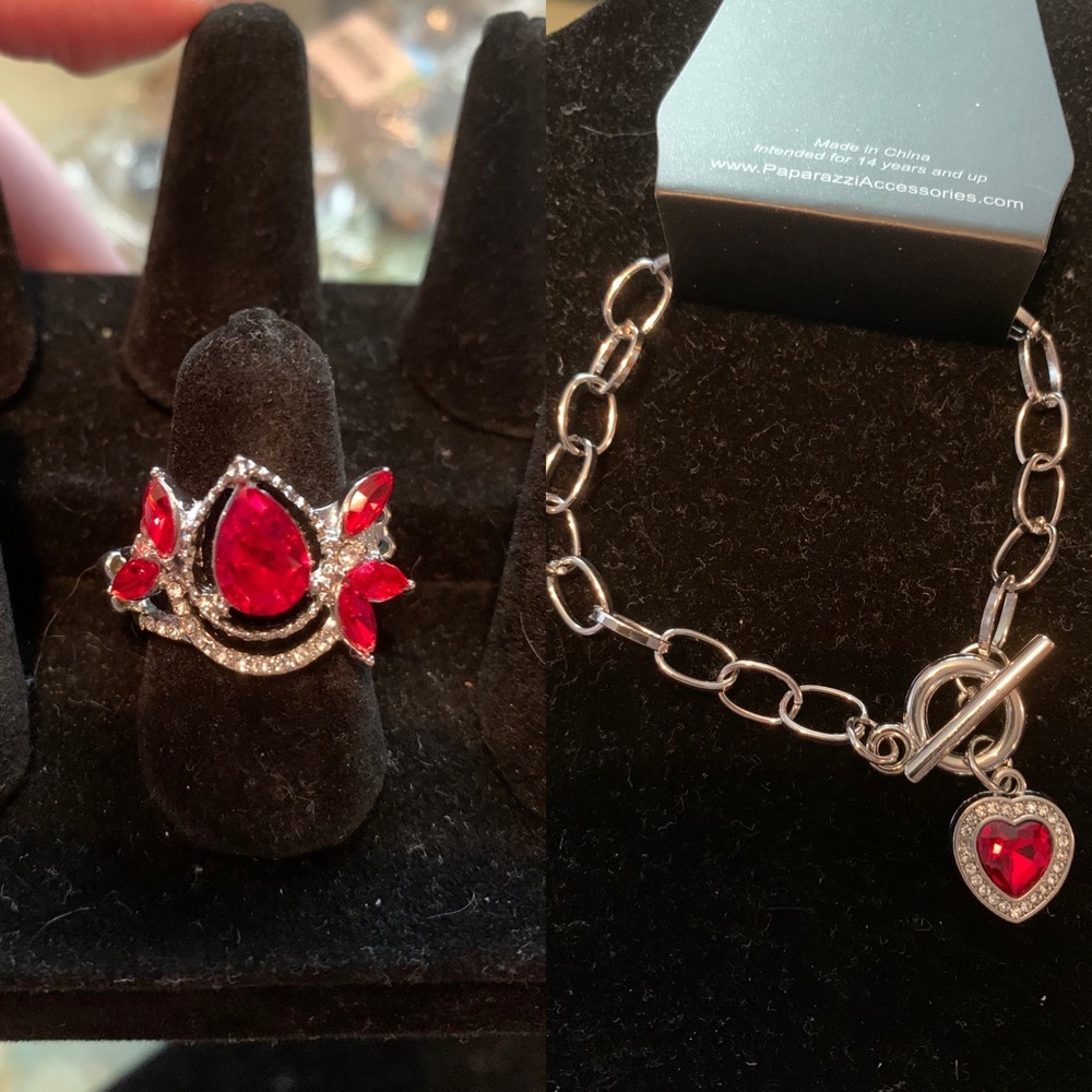 Jewelry lot of 2